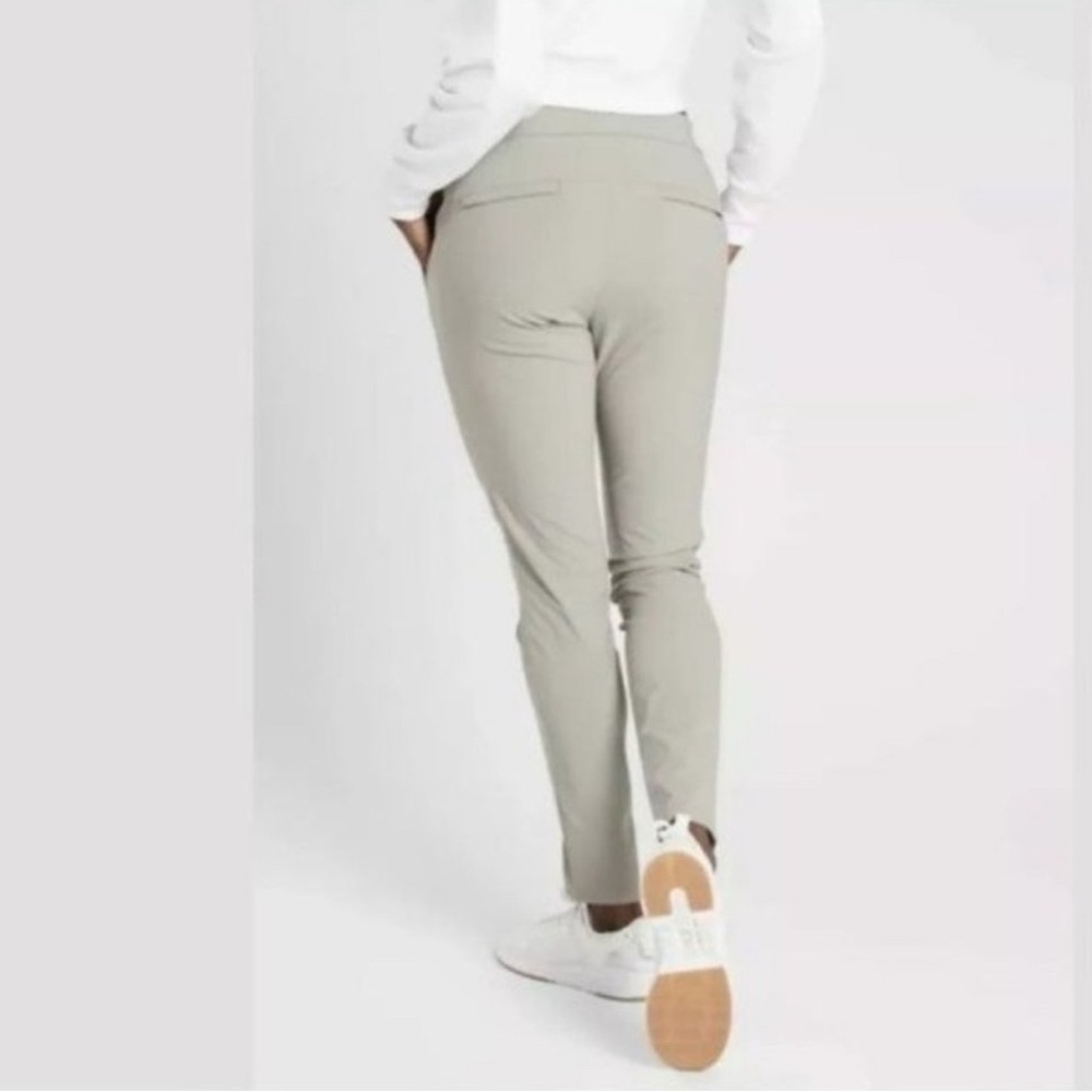 Athleta Wander Stash Mid-Rise Skinny Pant Cliff Hanger Size 6 Stretch Nylon - Picture 2 of 16